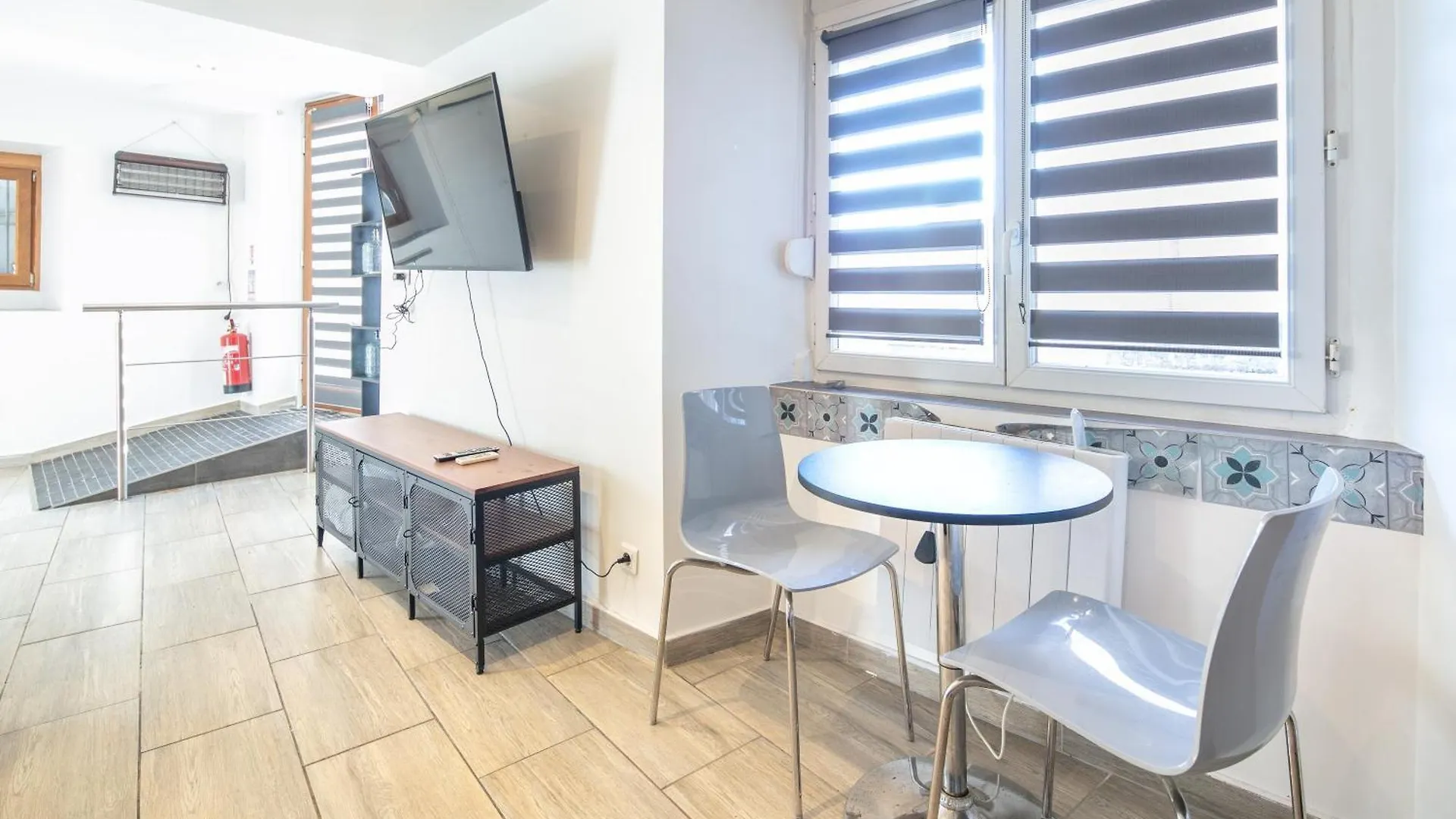 Le Refuge De Valdaine - Joli Studio Climatise Merlas 0*,